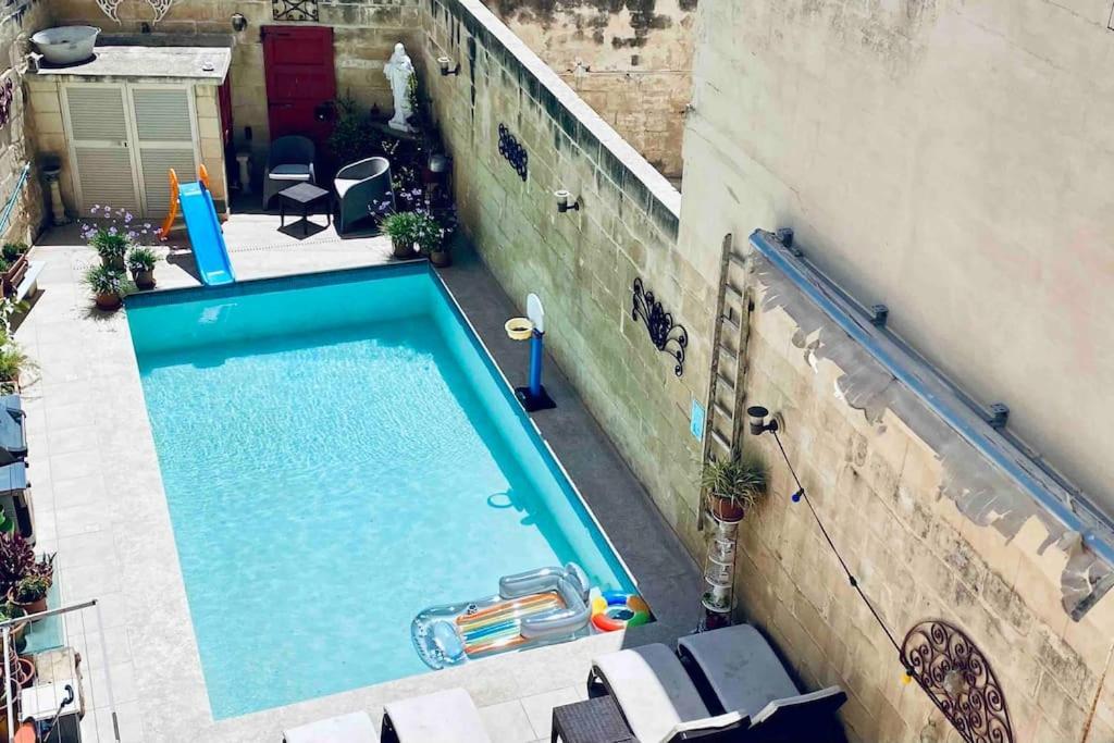 莫斯塔Free Breakfast, Pool, Spacious Aircon Hideaway公寓 外观 照片