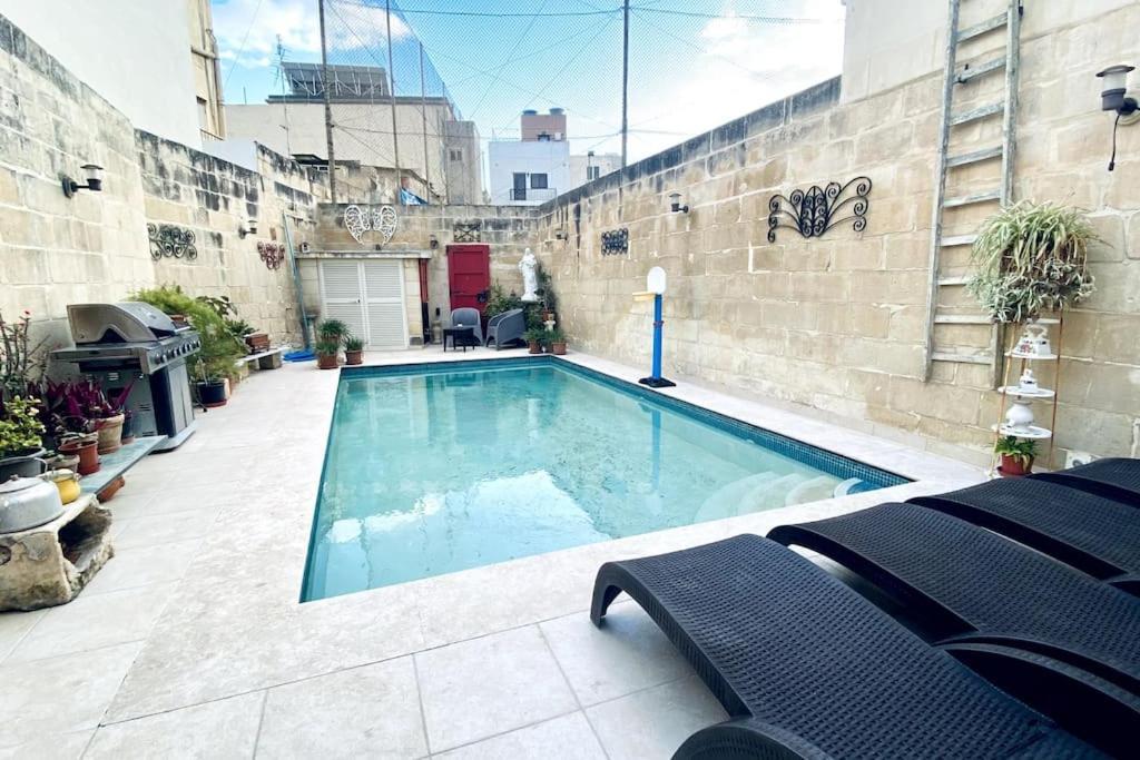 莫斯塔Free Breakfast, Pool, Spacious Aircon Hideaway公寓 外观 照片